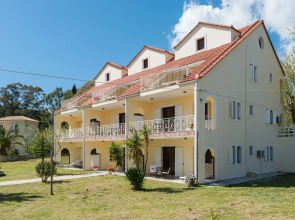 Albouro Seafront Apartments