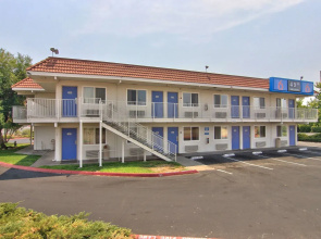 Motel 6 Sacramento, CA - North