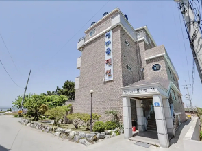Daebudoseommaeul Pretty Pension