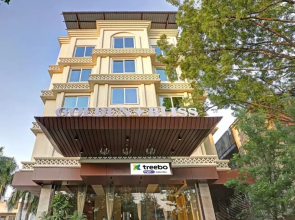 Treebo Premium Golden Bliss Trimurti Nagar Square