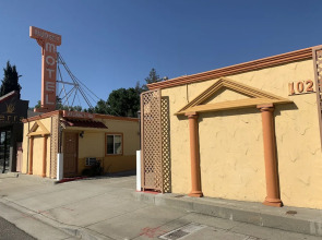 Budget Motel