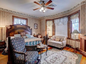 Grandison Inn