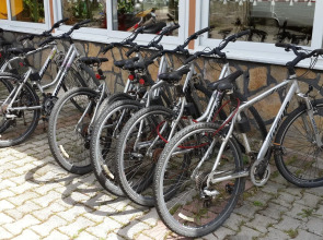 Canada Hotel & Bungalows