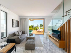 Villa Laurus 6, walking distance to the beach