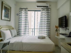 Elegant And Comfy Studio Sky House Bsd Apartment
