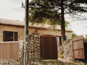 House With 2 Bedrooms in Sistelo, With Wonderful Mountain View and Fur