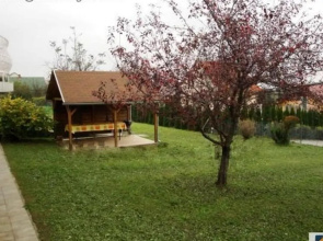 Porat House