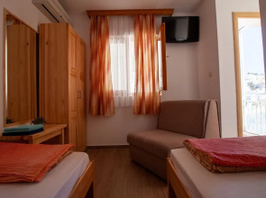 Guesthouse Jadran