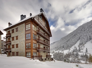 Val de Ruda Luxe 51 by FeelFree Rentals