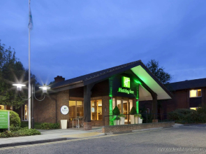 Holiday Inn Guildford by IHG