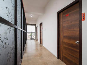 OYO 37003 Hotel Shreshta Inn