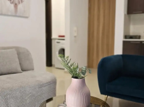 104 NIC - 502 Stay Cosmo City Suite