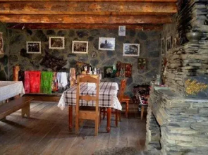 Mamuka's Guesthouse