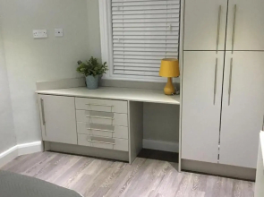 Stanley Street Apartment