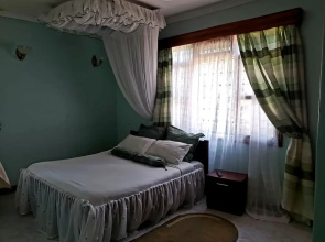 Family Nest Guest House