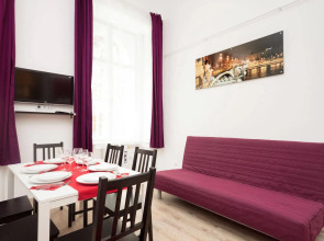 Grand Boulevard Apartments