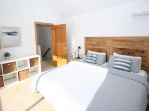 South faced 4 bdrm townhouse with pool in Marbella