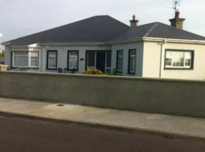 B&B 7 Ashfield