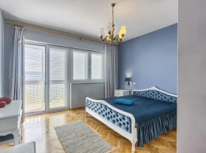 Awesome Home in Jesenice With Wifi and 3 Bedrooms
