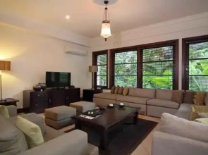 Villa Surya