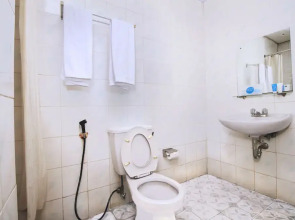 Airy Eco Sawah Besar Kartini Lautze 24 Jakarta