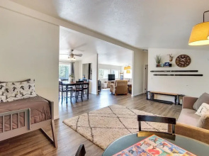 Riverfront Home w/ Deck, Near Mount Rainier!