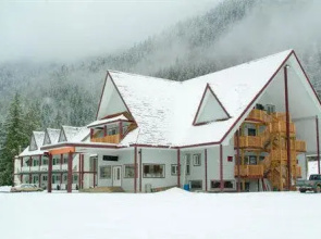Peaks Motel