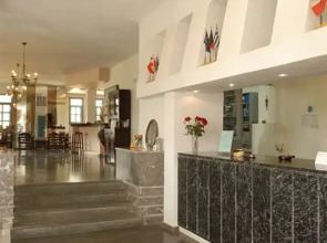Ormos Apartments
