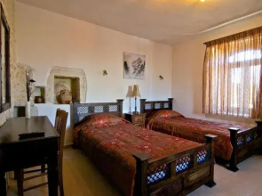 Villa Satra