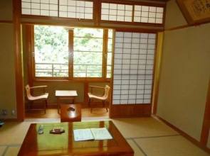 Ryujin Onsen Kamigoten