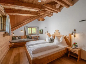 Almchalet Linharterhof
