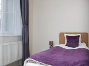 Purple Pillow B&B