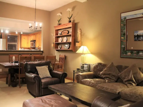 Mountain Star by Whistler Retreats