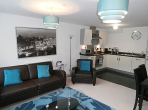 Flexi-Lets@Wallis Square, Farnborough