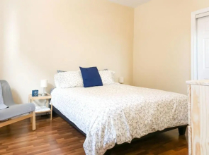 Premium 2-bed Condo Uptown SJ w Parking Location