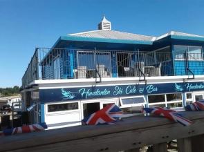 Gone To the Beach Flat 1