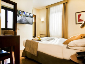 Hotel Tuscolana