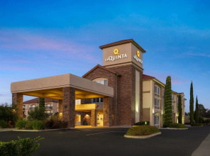 La Quinta Inn & Suites by Wyndham Paso Robles