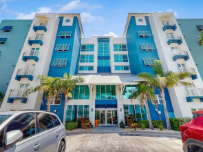 Coconut Palms Beach Resort 4312