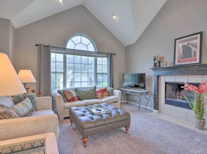 < 1 Mi to Marina: Family-friendly Osage Beach Home