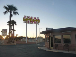 Palms Inn