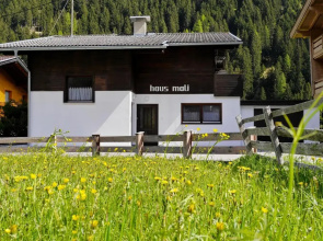 Haus Mali