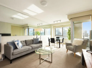 Sydney CBD 2 Bedroom Apart 2701 MKT