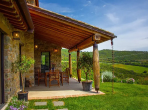 Wonderful Private Villa With Pool in Riparbella