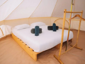 Silver  Glamping