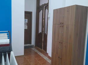 Хостел White City