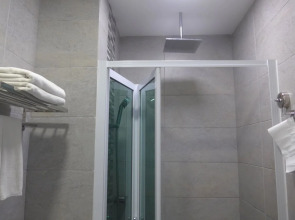 Cenang Plaza Beach Hotel