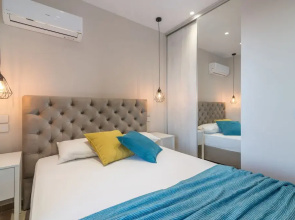'eolia Apartment' - Sea & City View Central Apt