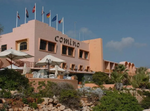 Comino Hotel