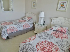 Seaview Condo #7255 2 Bedrooms 2 Bathrooms Condo